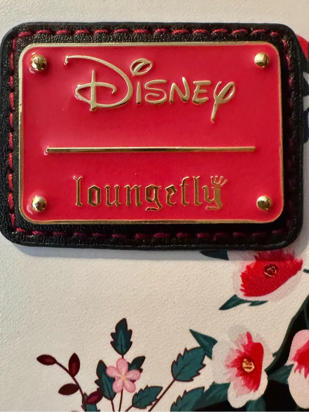 Disney Lounge Fly Winnie the Pooh, piglet,embroidered flowers,Pink,Cream wallet